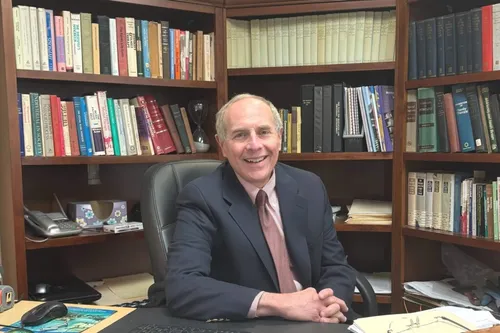 Peter Schoenholtz with students